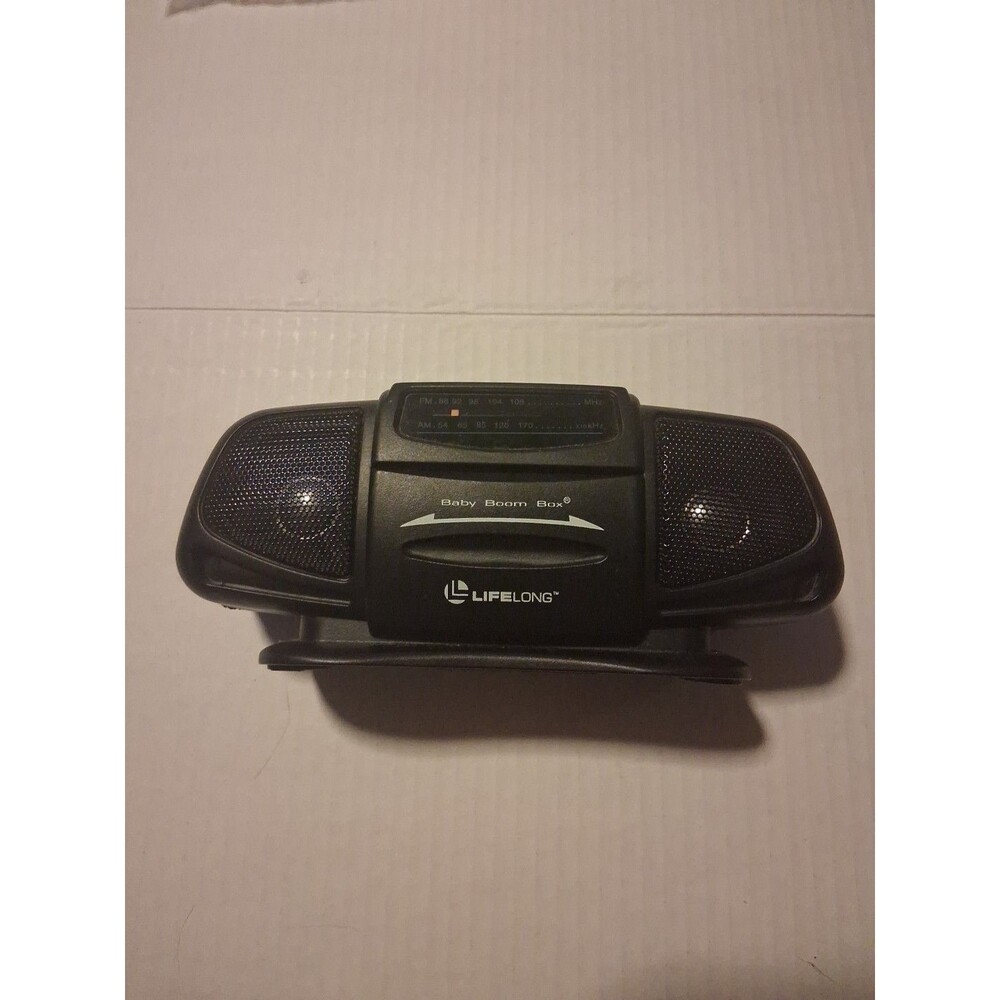 VINTAGE SUNTONE RR2000 Mini 8"  Boom Box Portable AM/FM Radio IN BOX